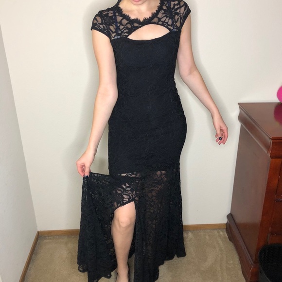 Black Dress - Picture 1 of 5